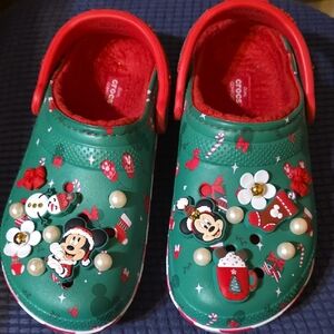 CROCS Womens Disney Christmas  -